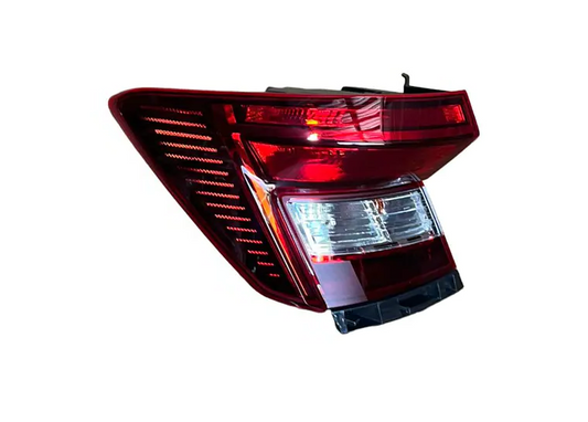 Foco Trasero Izquierdo Original Hyundai Accent 2024-2026