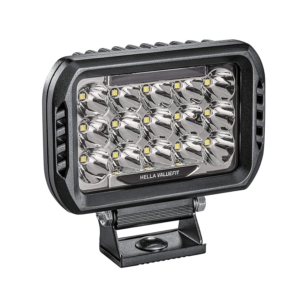 Faro 450 LED y 3.000 lm de Línea Value Fit – Hella