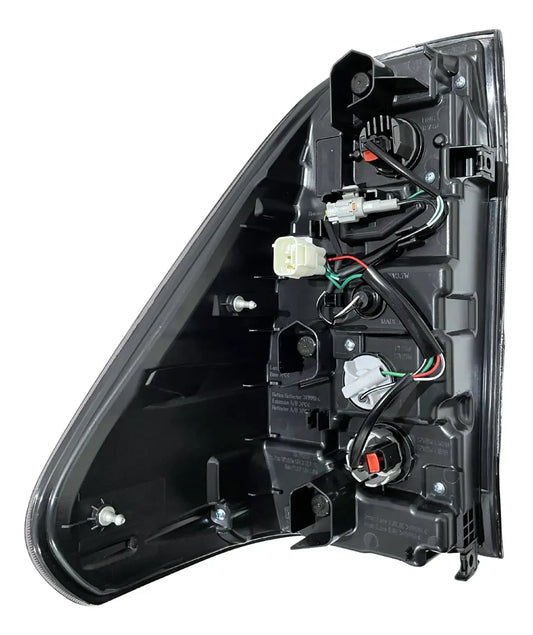 Foco Trasero Derecho Toyota Hilux 2019-2024 (Oscuro)