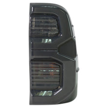 Foco Trasero Derecho Smoke Toyota Hilux 2021-2025