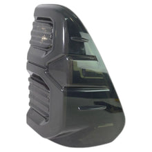 Foco Trasero Derecho Smoke Toyota Hilux 2021-2025