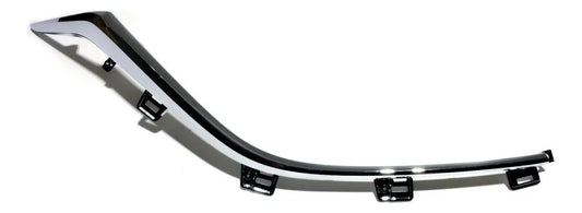 Moldura Cromada Derecha de Máscara Mazda 3 2015-2019