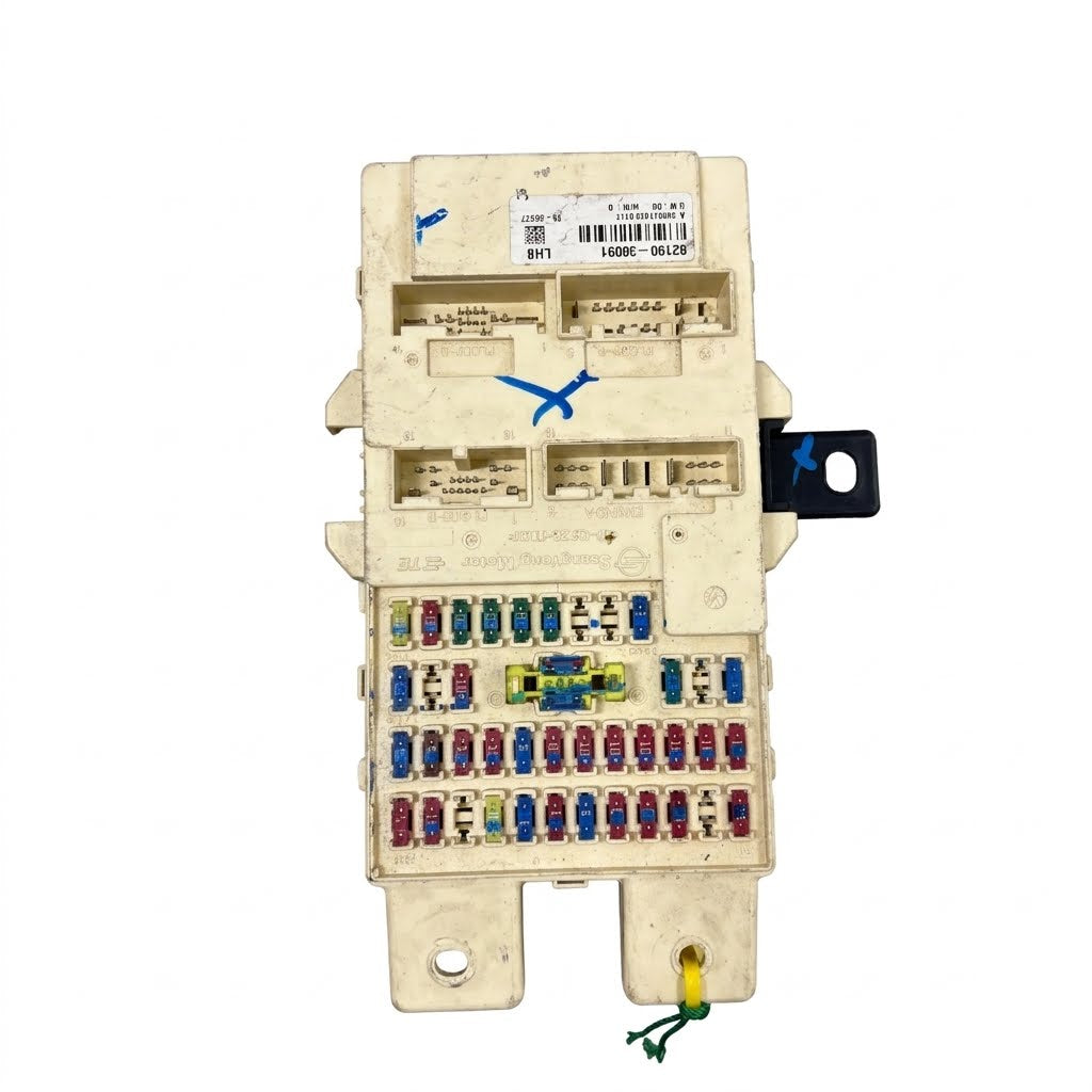 Caja Fusible Interior Usada Ssangyon Grand Musso 2018-2025